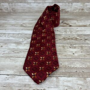 Ermenegildo Zegna 100% Silk Red Floral Pattern Tie Necktie